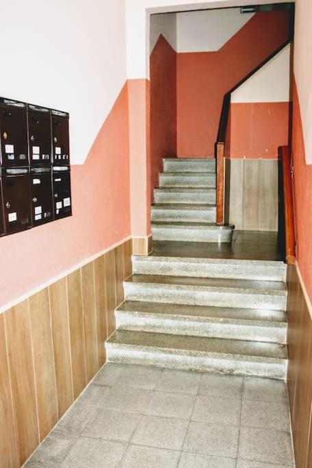 Girona Centro 7Pax Apartment Luaran gambar